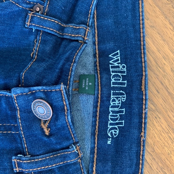 Wild Fable Distressed Skinny Jeans Size 6 - Picture 3 of 3